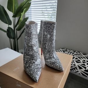 CHRISTIAN LOUBOUTIN 👠